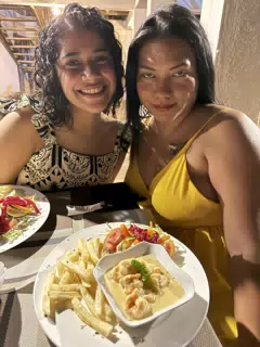 Marilyn & Eva at Desperados
