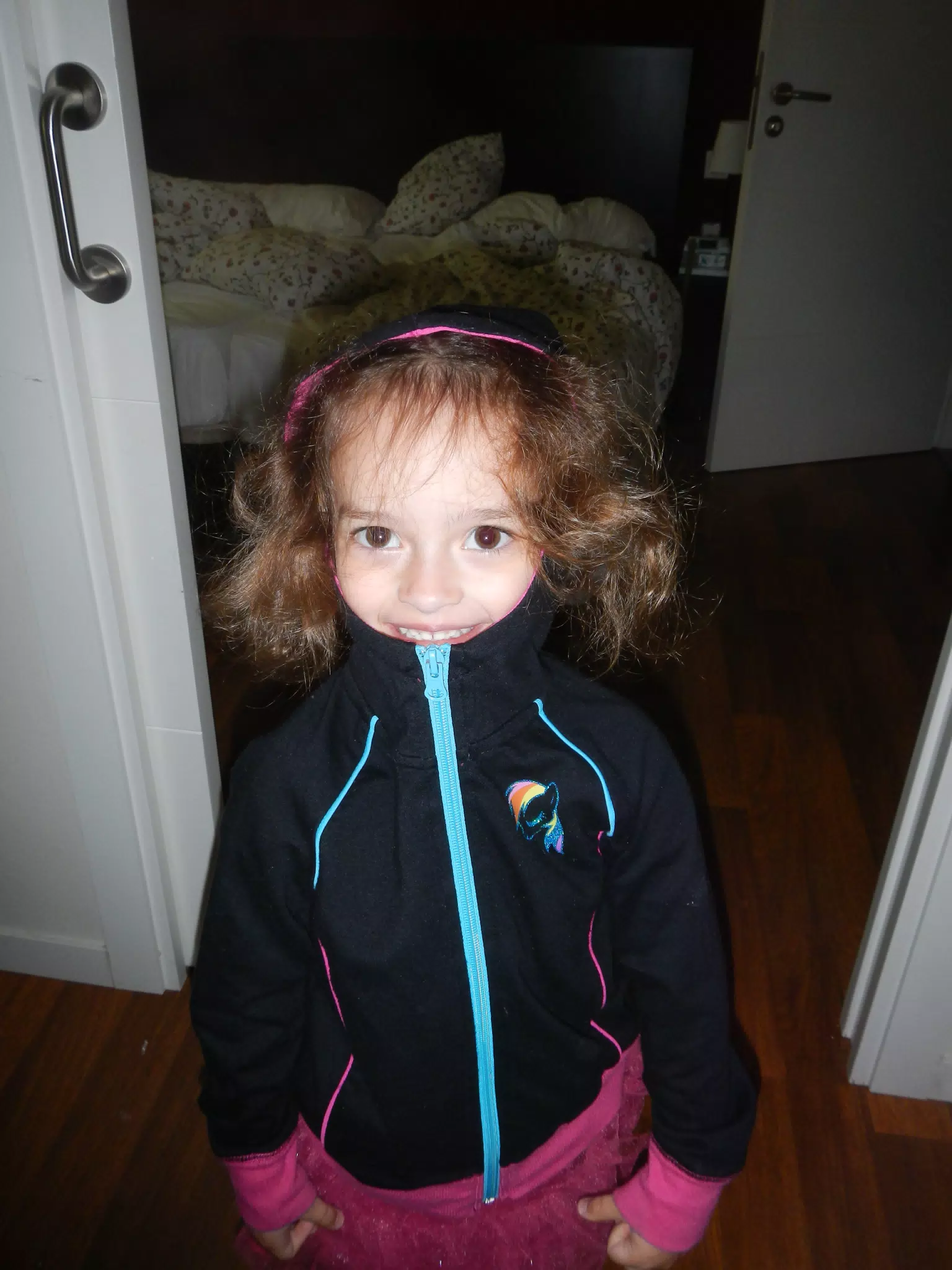 Luciana Ready to Face the Day
