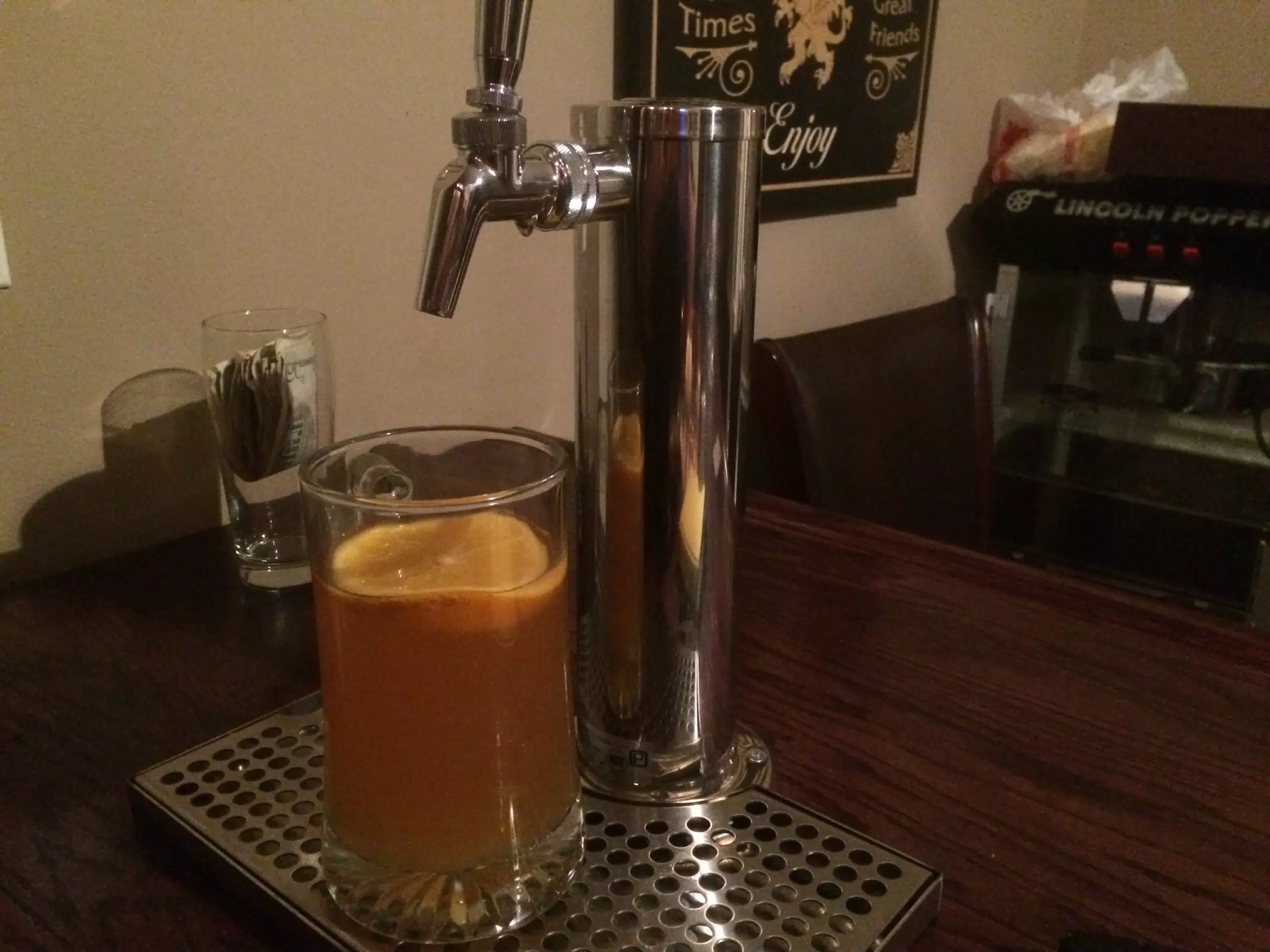 Joe's Tavern