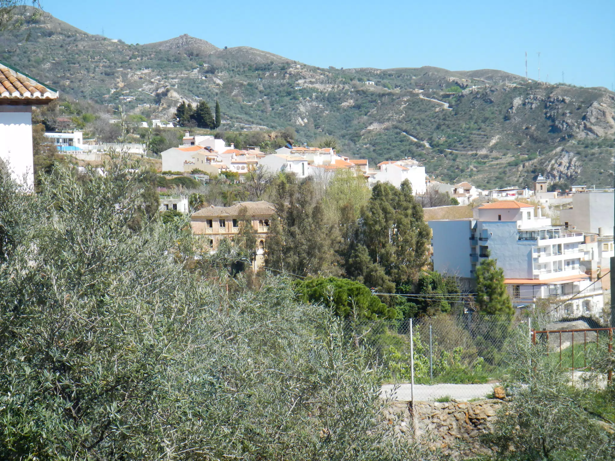 Lower Lanjarón