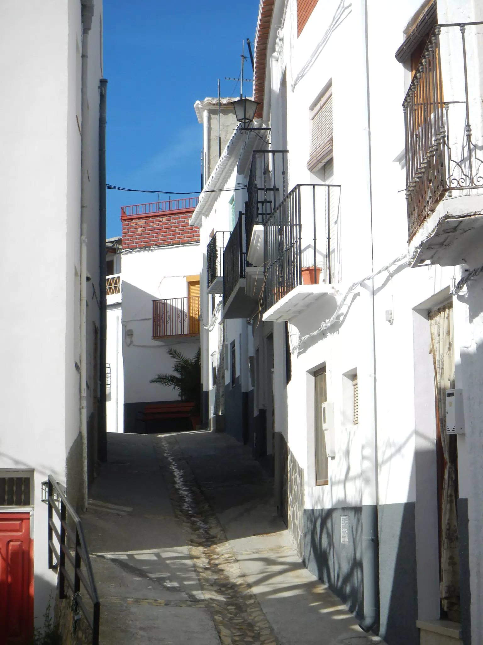 Street in Lower Cáñar