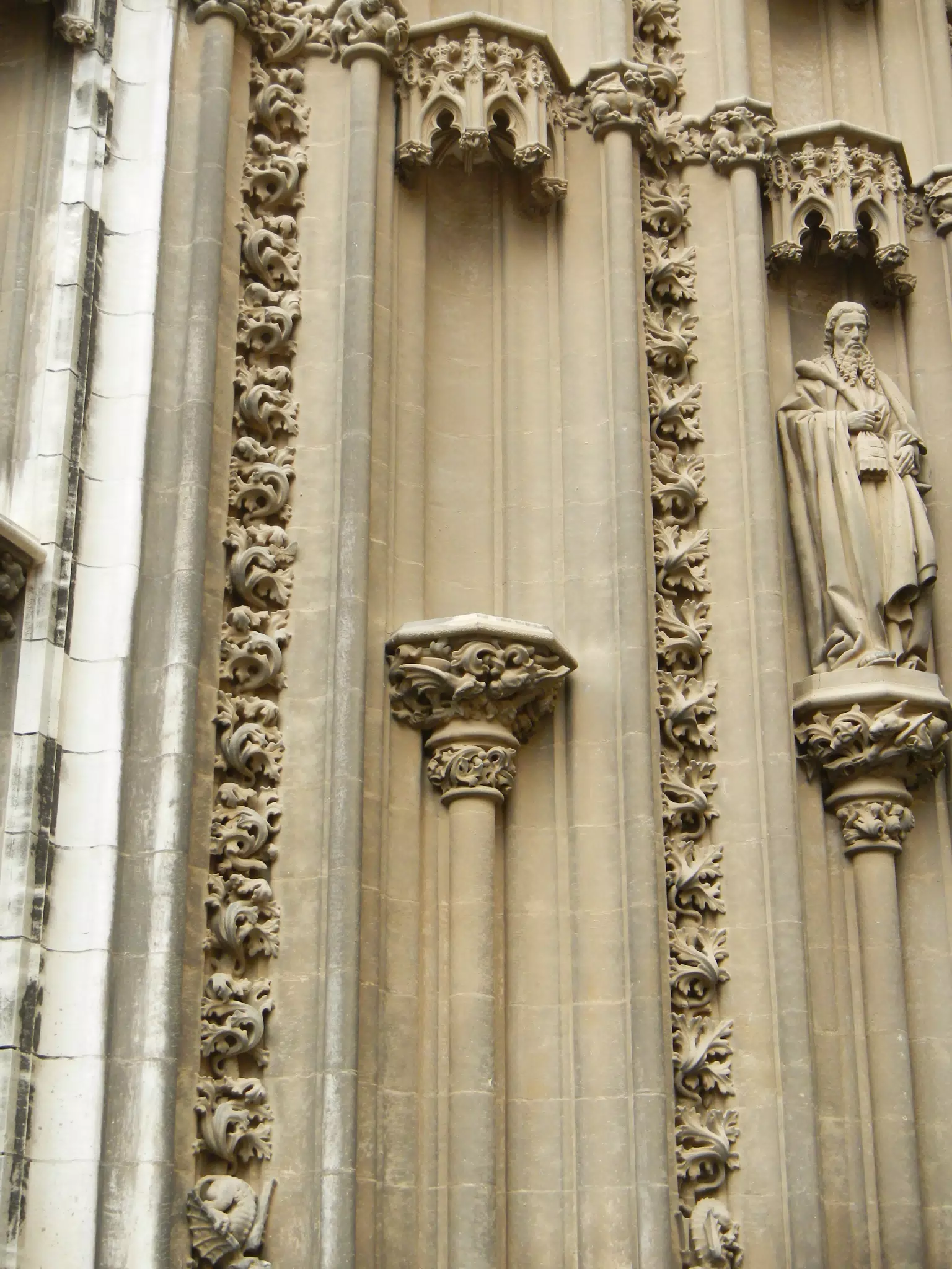 Details on Exterior of Sevilla Cathedral