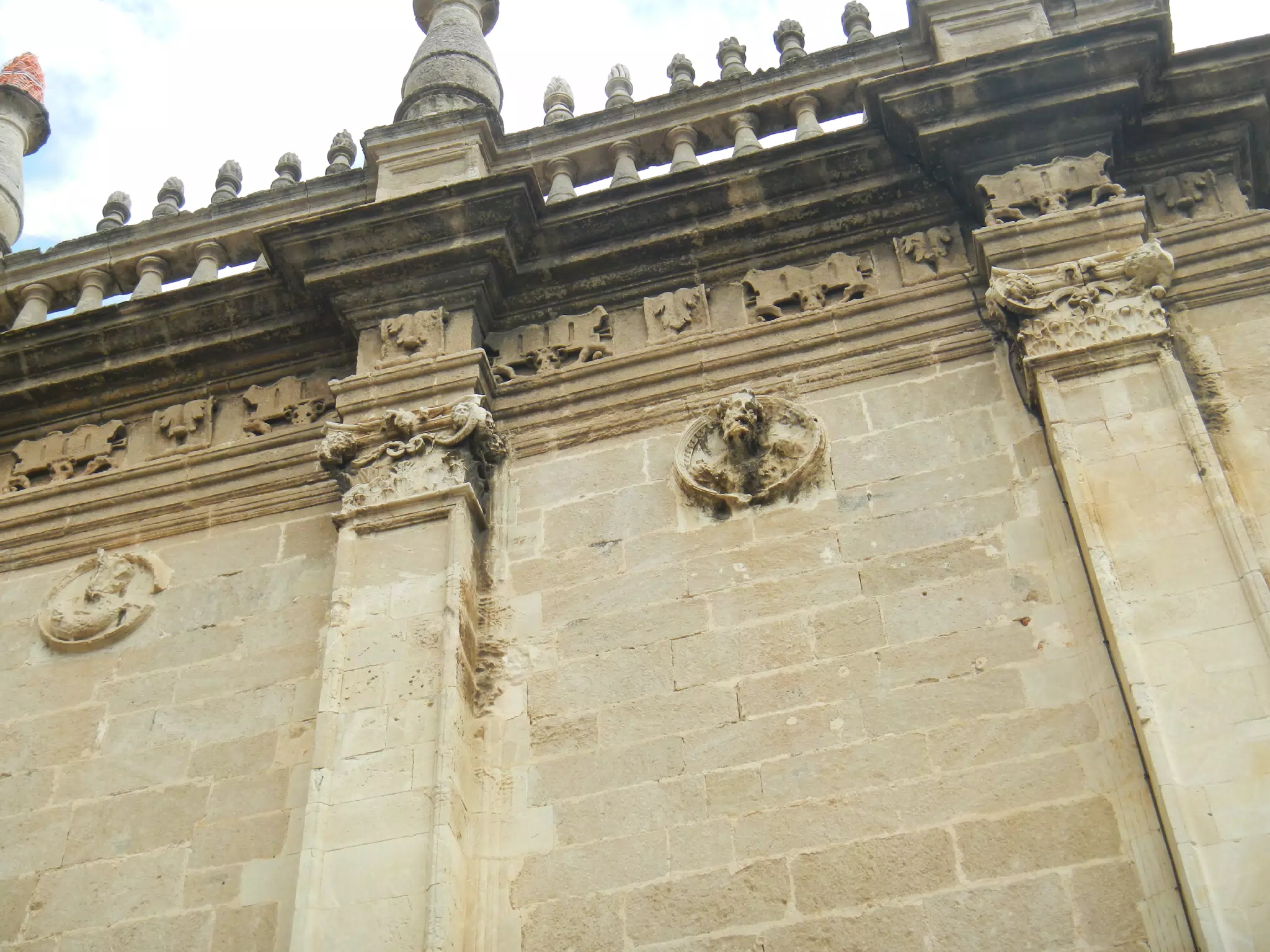Details on Wall of Sevilla Cathedral