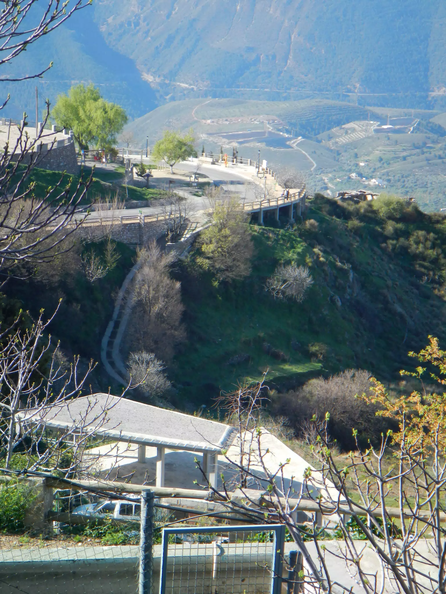 Bend Below Cáñar from Above