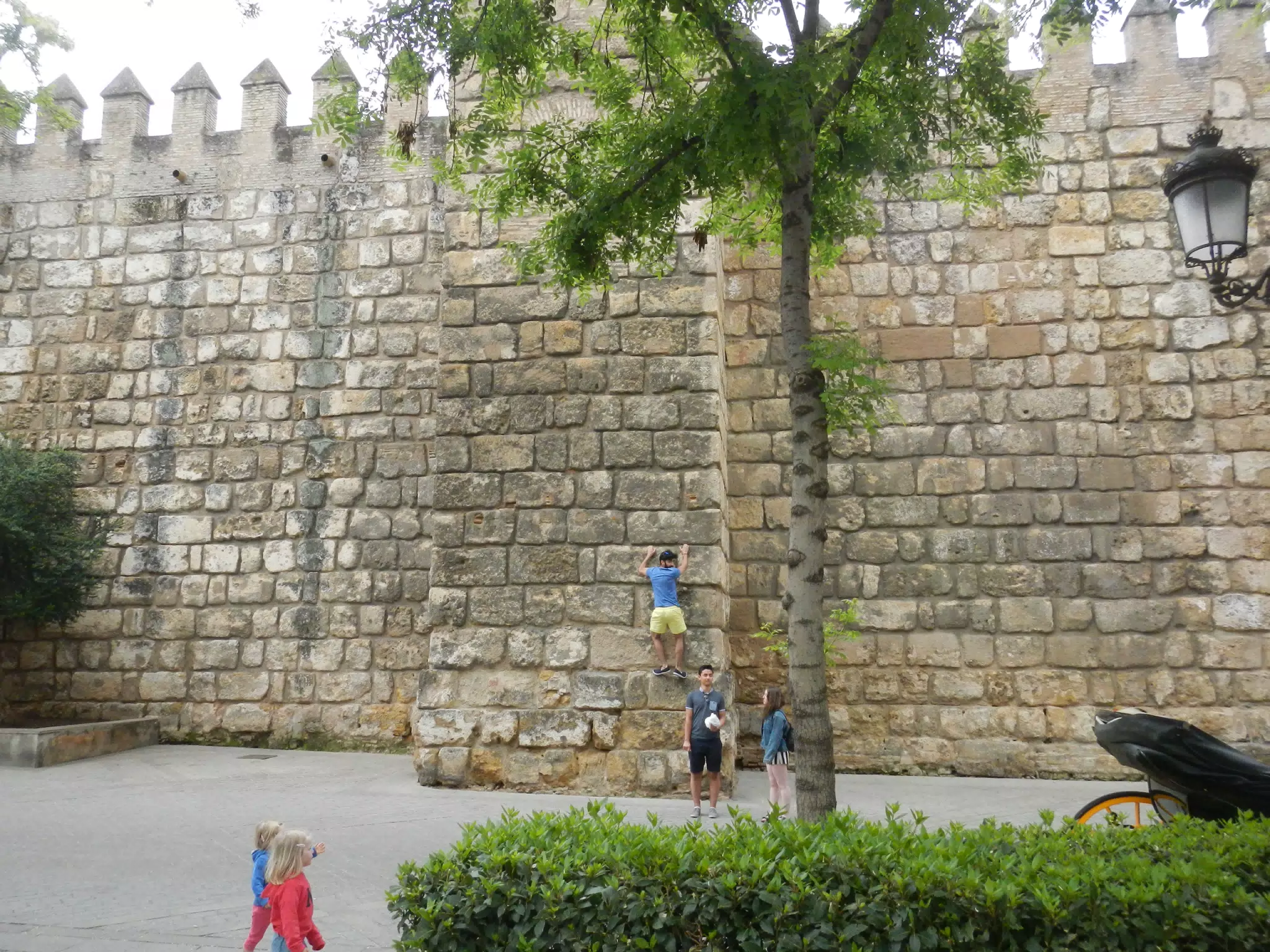 One Man Army Attempting to Siege the Fortress