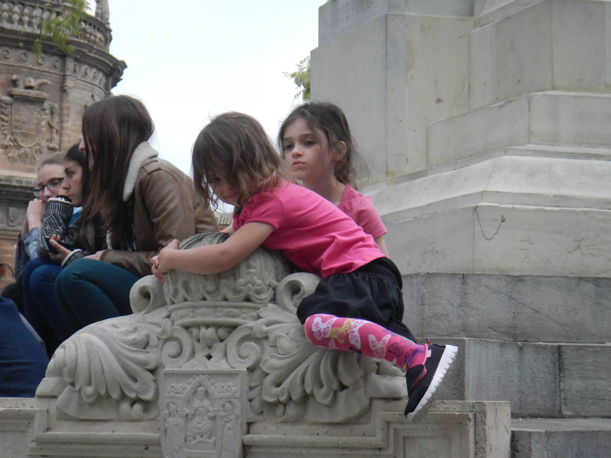 The Girls on a Monument
