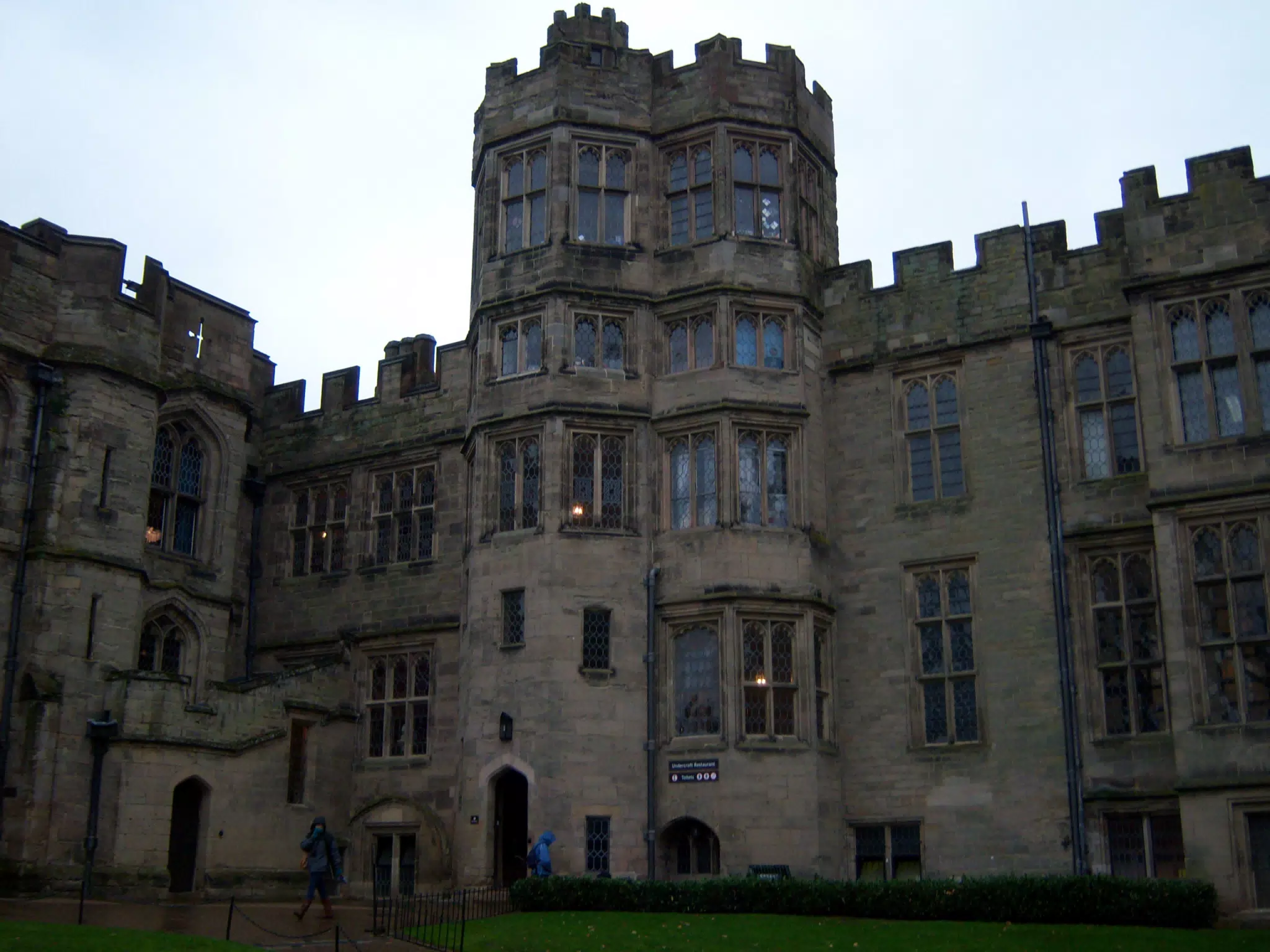 Main Area of Warwick Castle from Courtyard