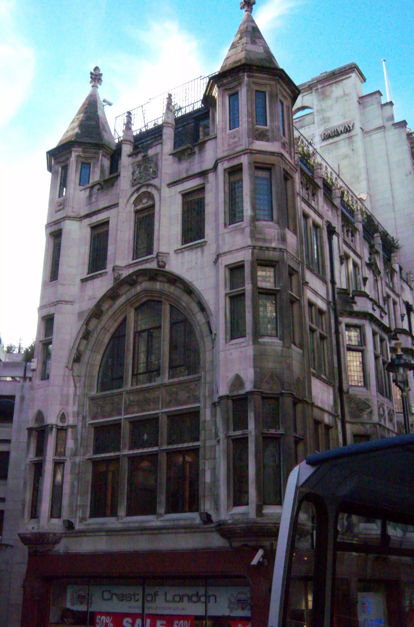Building that Dominica Liked in London-1