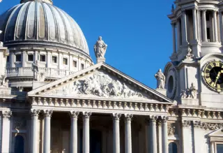 St. Pauls Cathedral Details