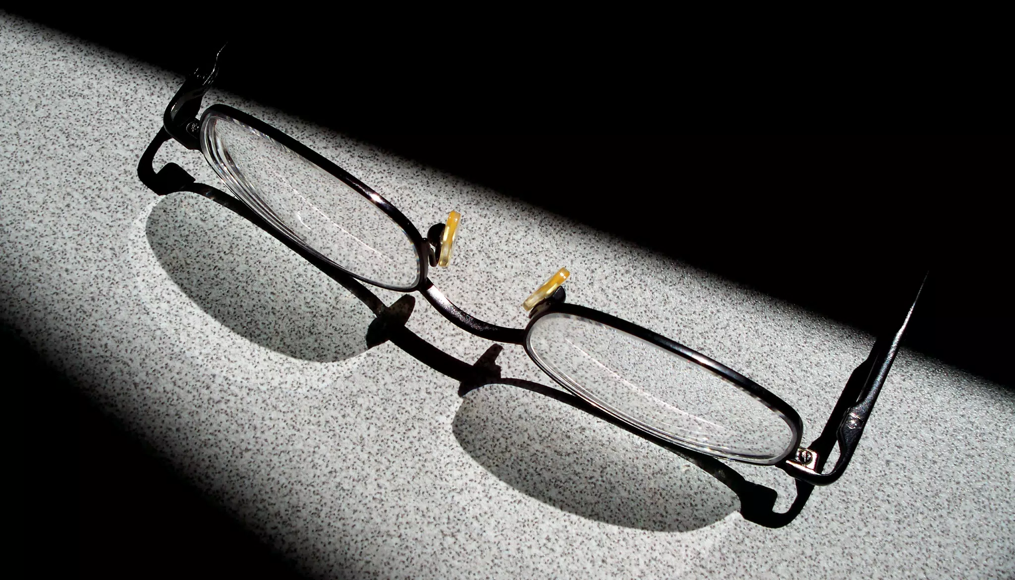Eyeglasses in Sunlight