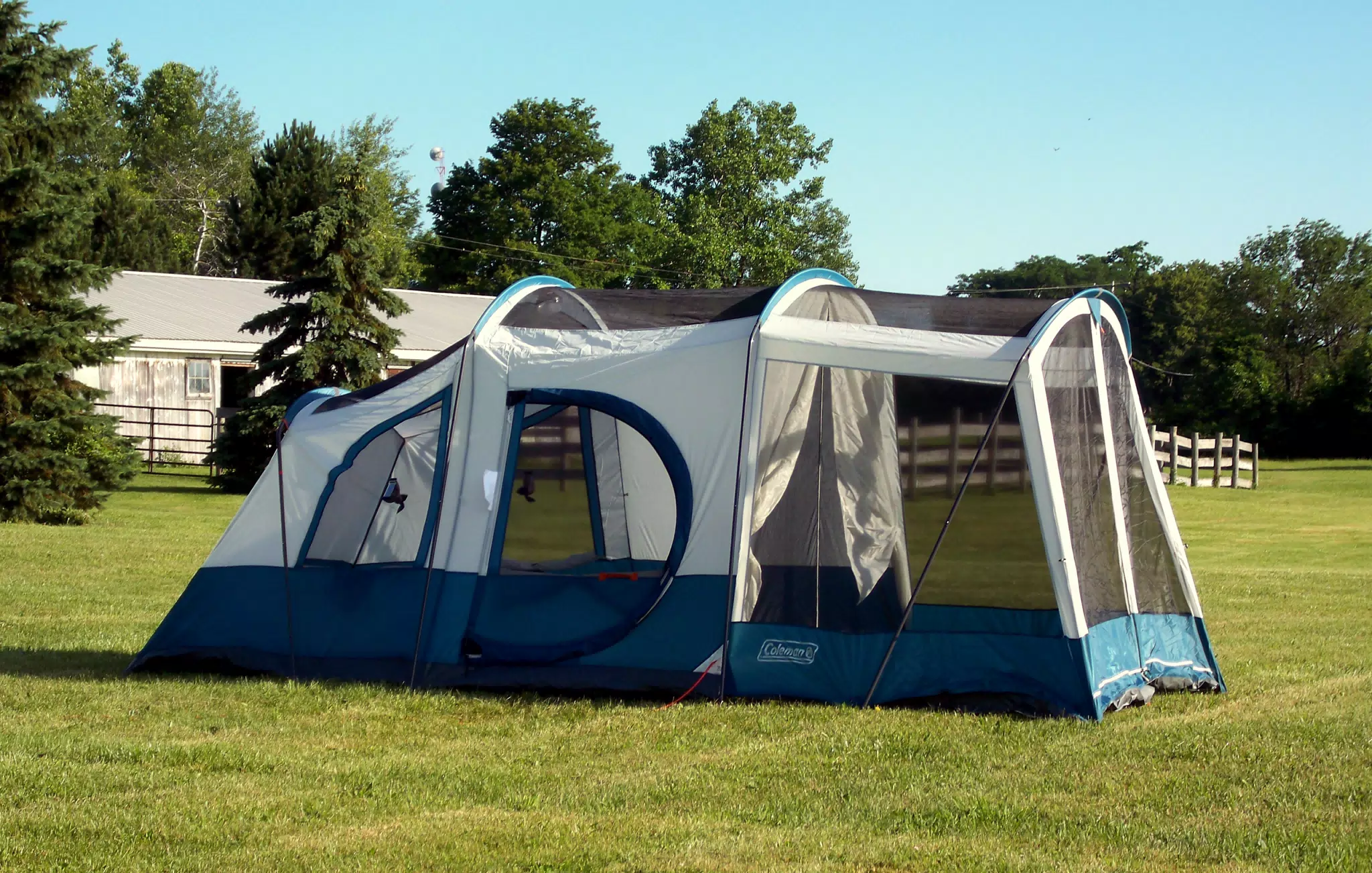 Colemand Weathermaster Elite Screened Tent