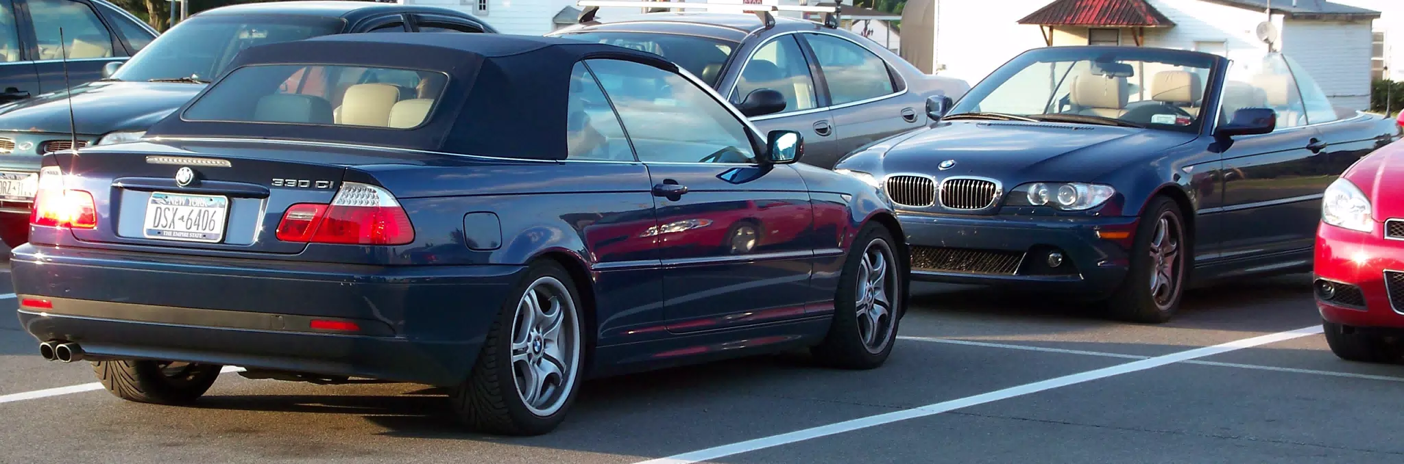 Nose to Nose - 2004 BMW 300Ci in Frankfort