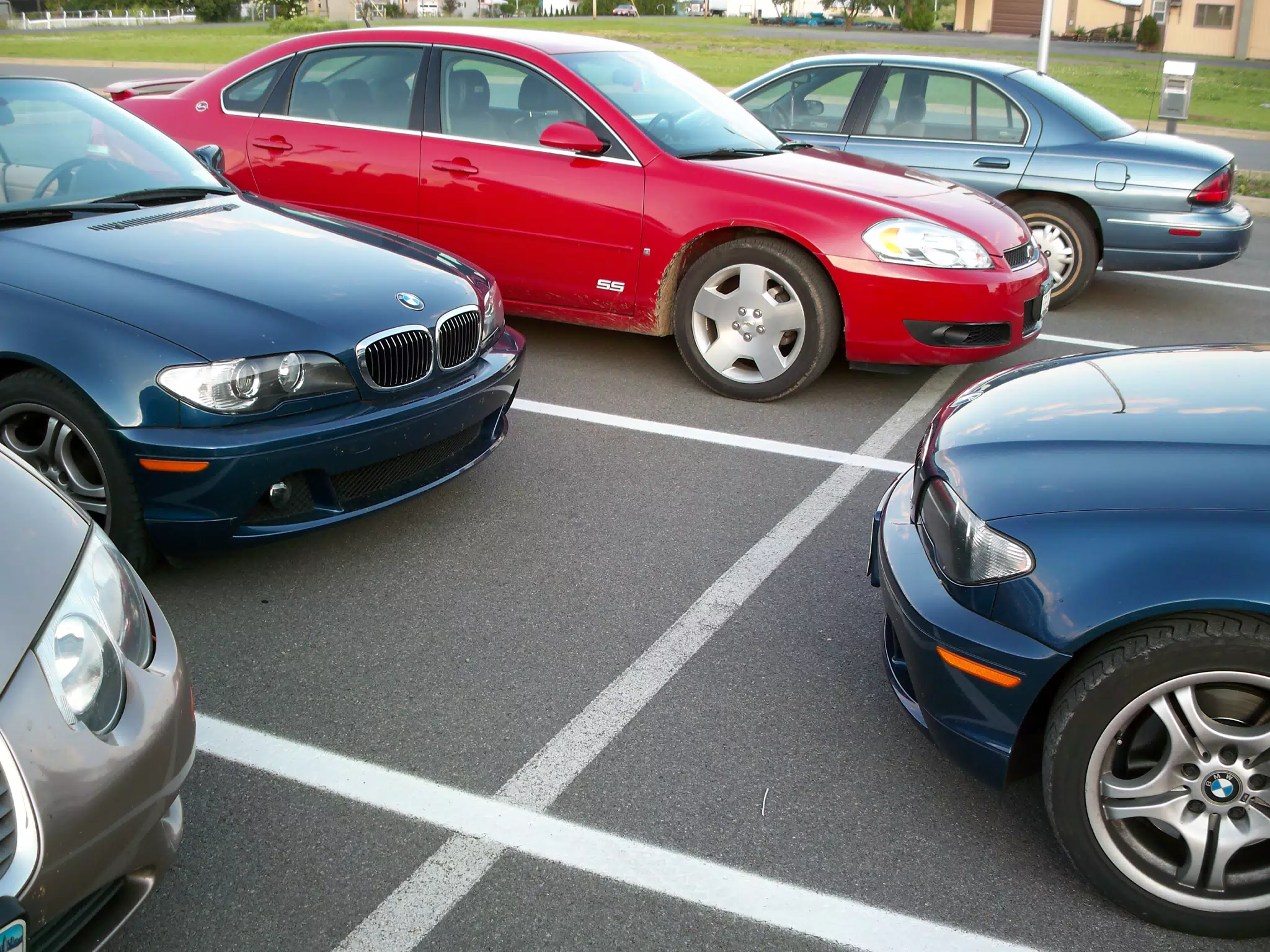 Nose to Nose - 2004 BMW 300Ci in Frankfort plus the Tocco Cars