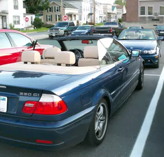 Nose to Nose - 2004 BMW 300Ci in Frankfort - Like Looking in a Mirror