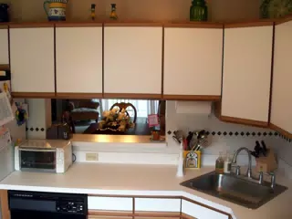 Peekskill Kitchen Passthrough