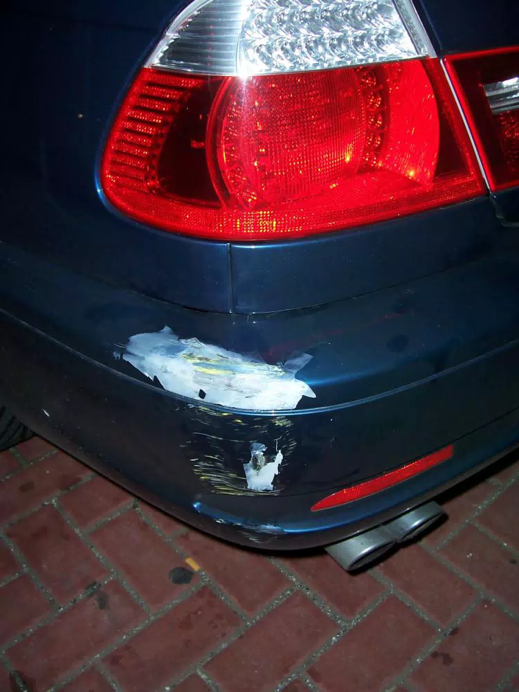 Dominica's Poor BMW Bumper