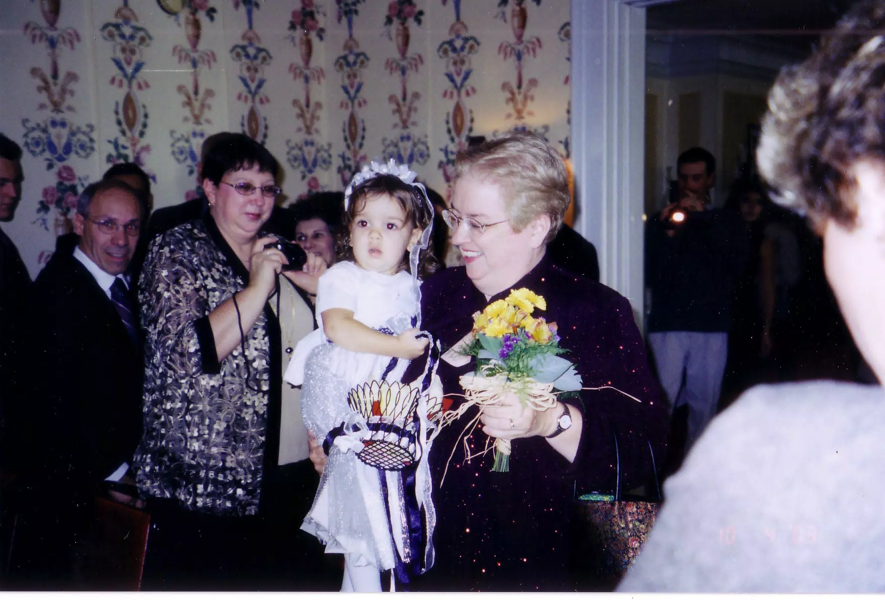 Elizabeth Tocco carrying Emily Grice at Scott and Dominica's Wedding