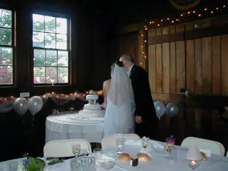 Nate and Tammy Parker Cutting the Cake
