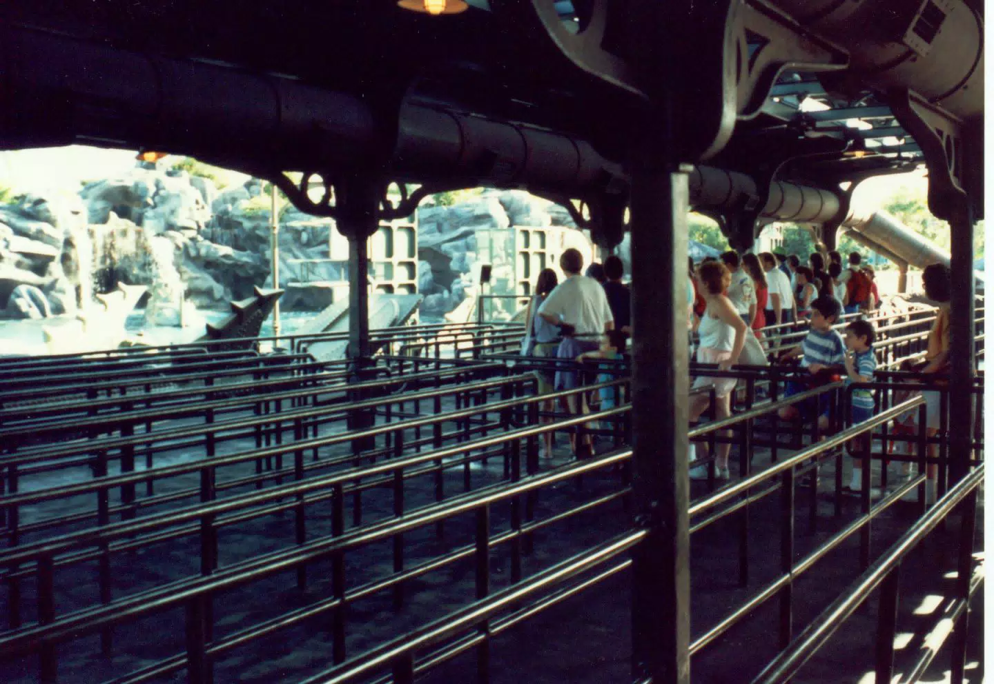 Lines for 20,000 Leagues Under the Sea in Fantasyland in Walt Disney World