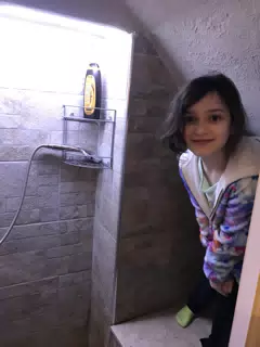 Liesl in the Palermo Shower