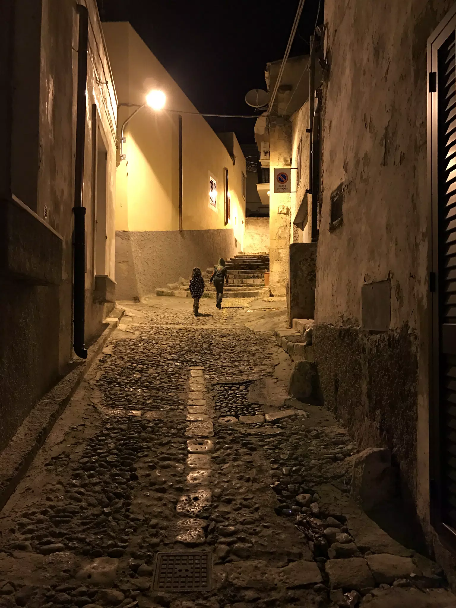Climbing Vico Nea
