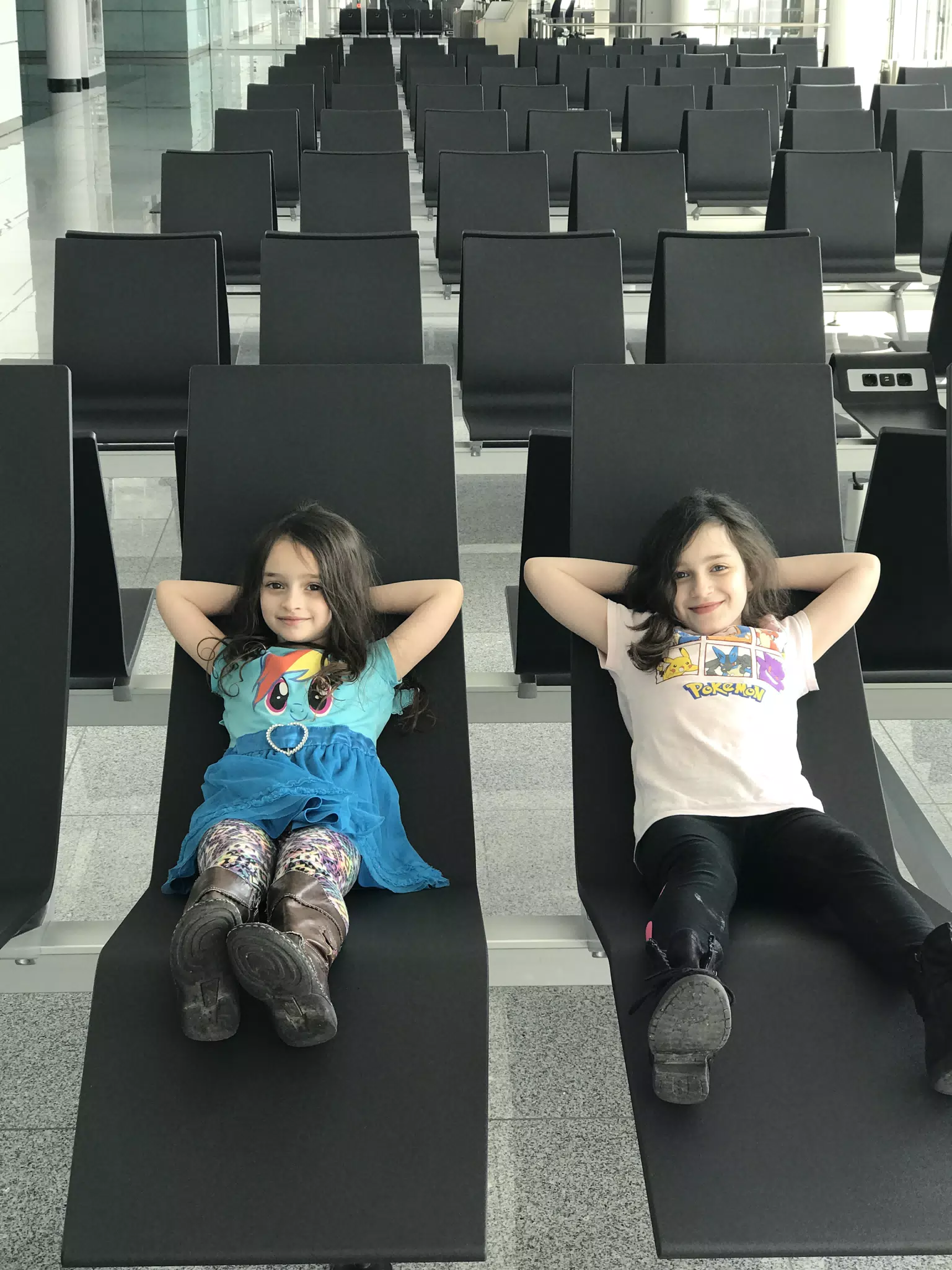 Luciana and Liesl at Munich Airport