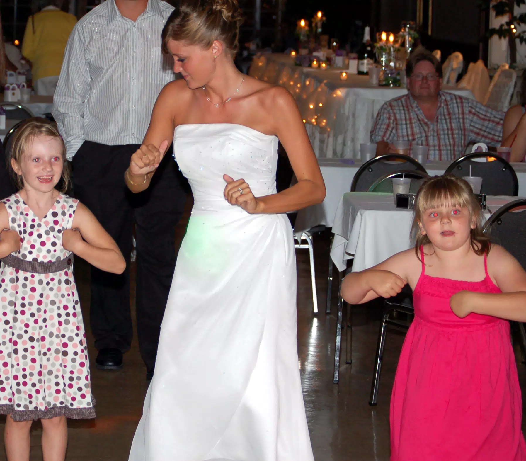 Gwen Loves the Chicken Dance