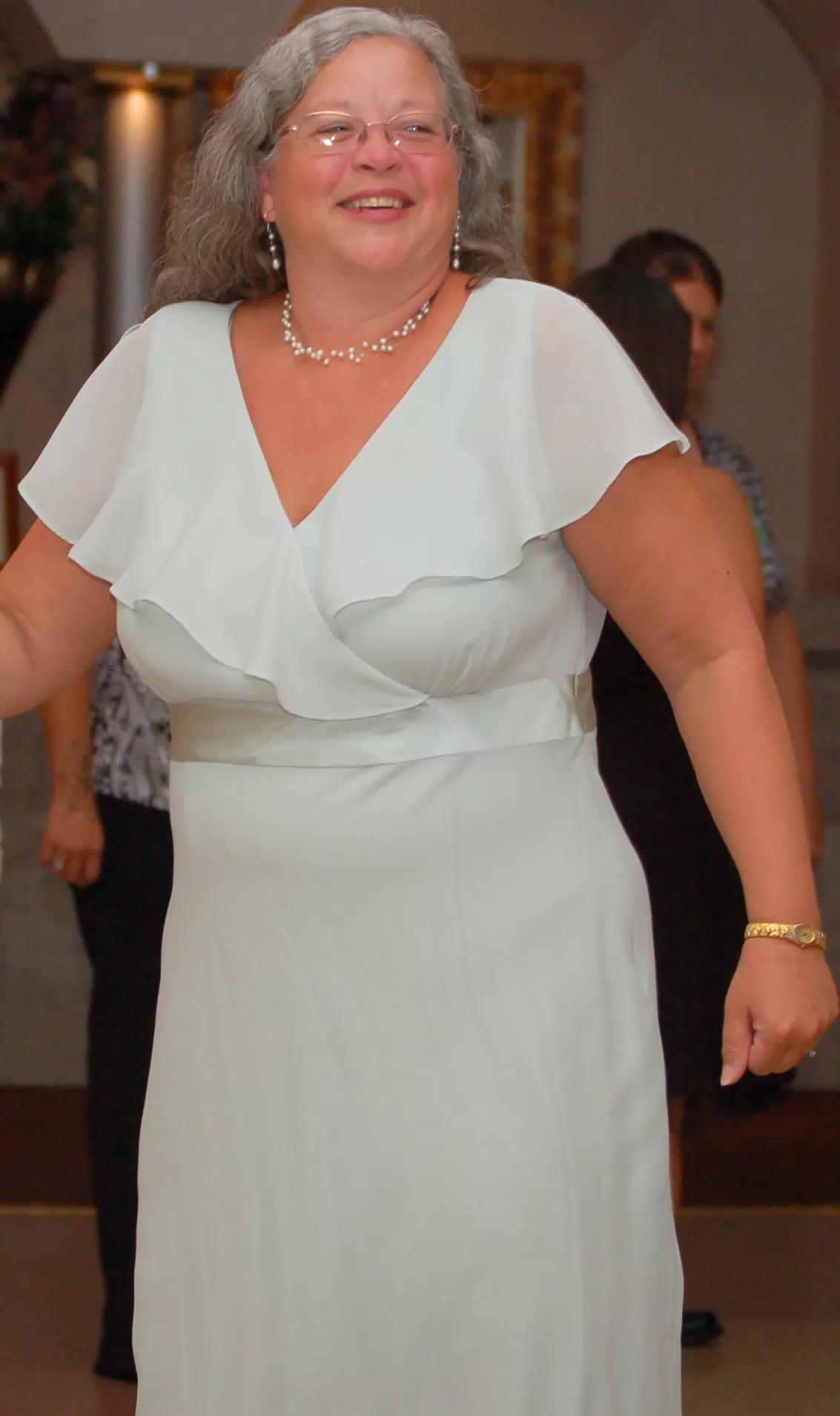 Aunt Cheryl Dancing