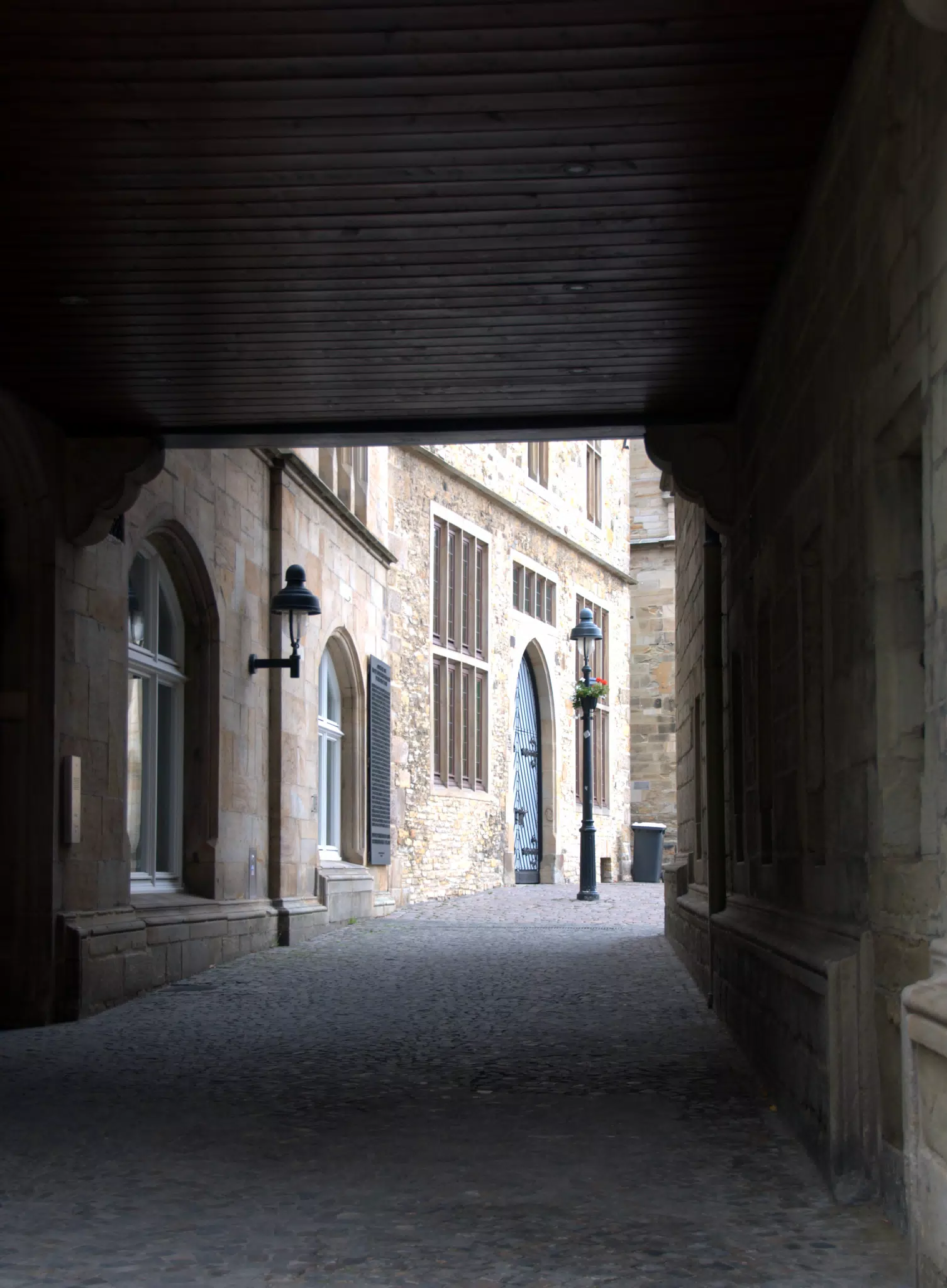 Tunnel Under the Rathaus