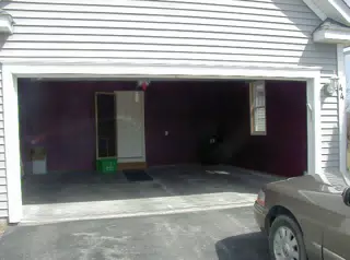 Empty Garage in Geneseo, NY