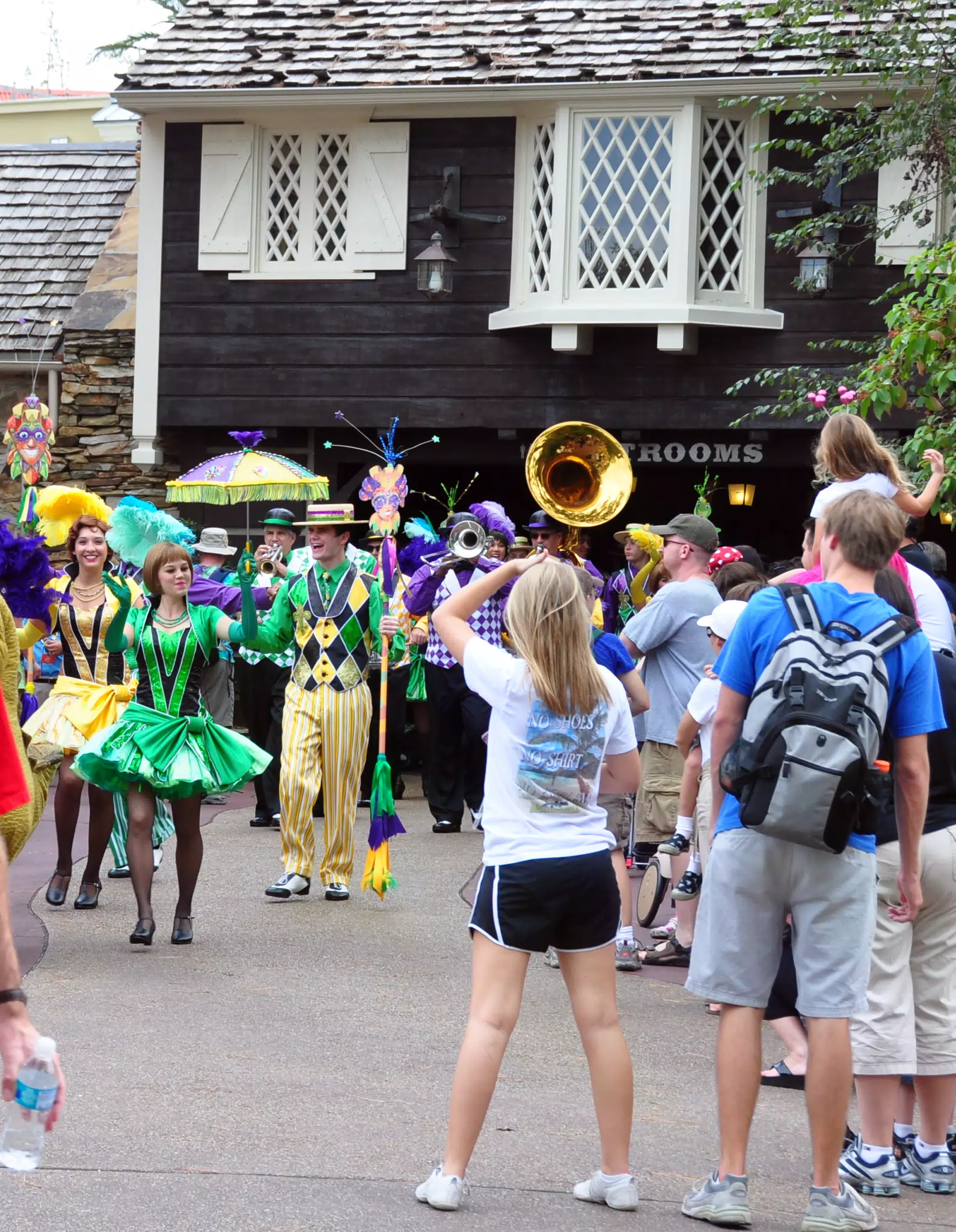 Parade Starting in Frontierland