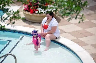 Liesl and Mommy at Pool