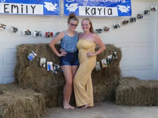 Graduation Girls