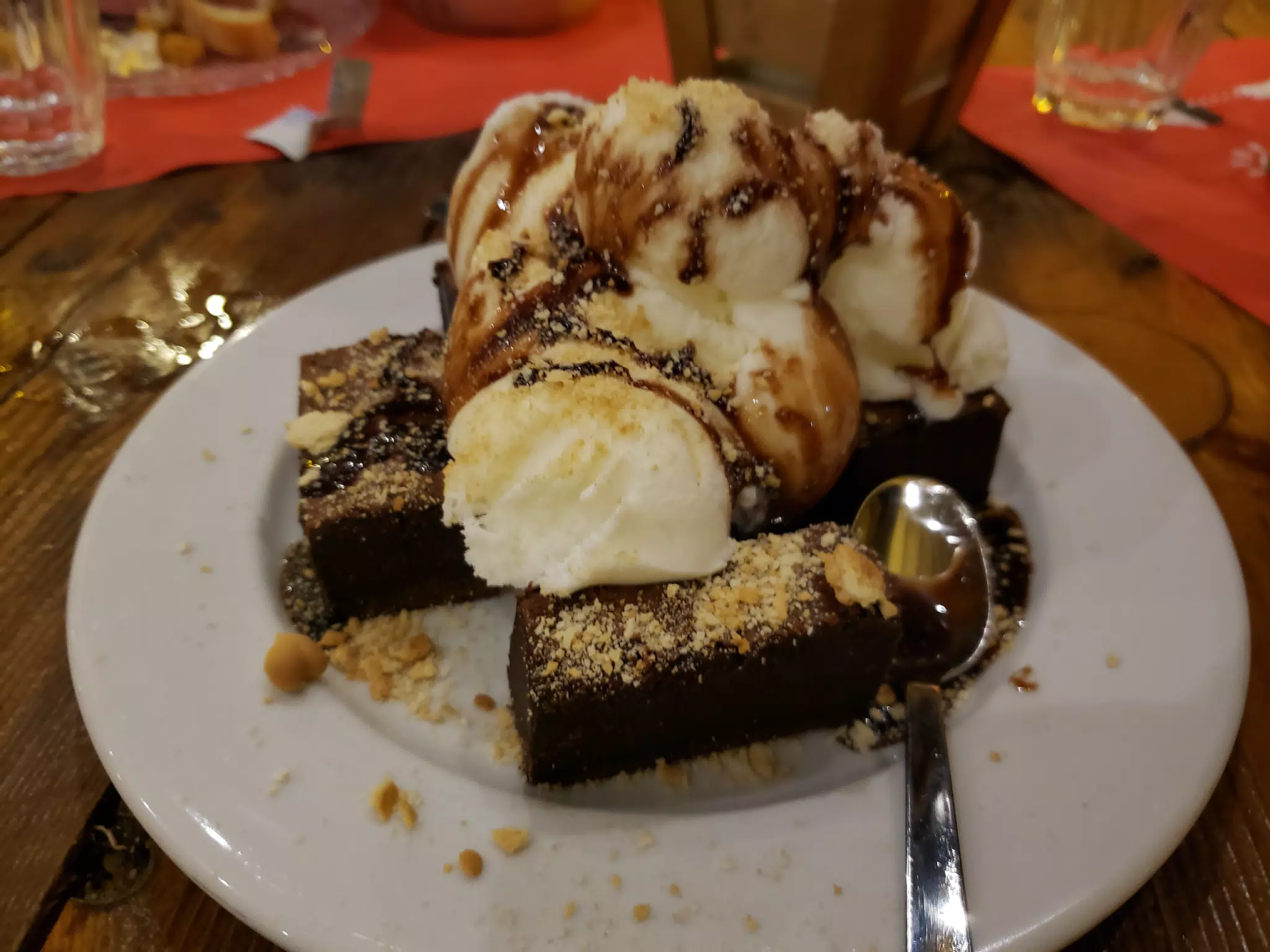 Dessert at Karderina