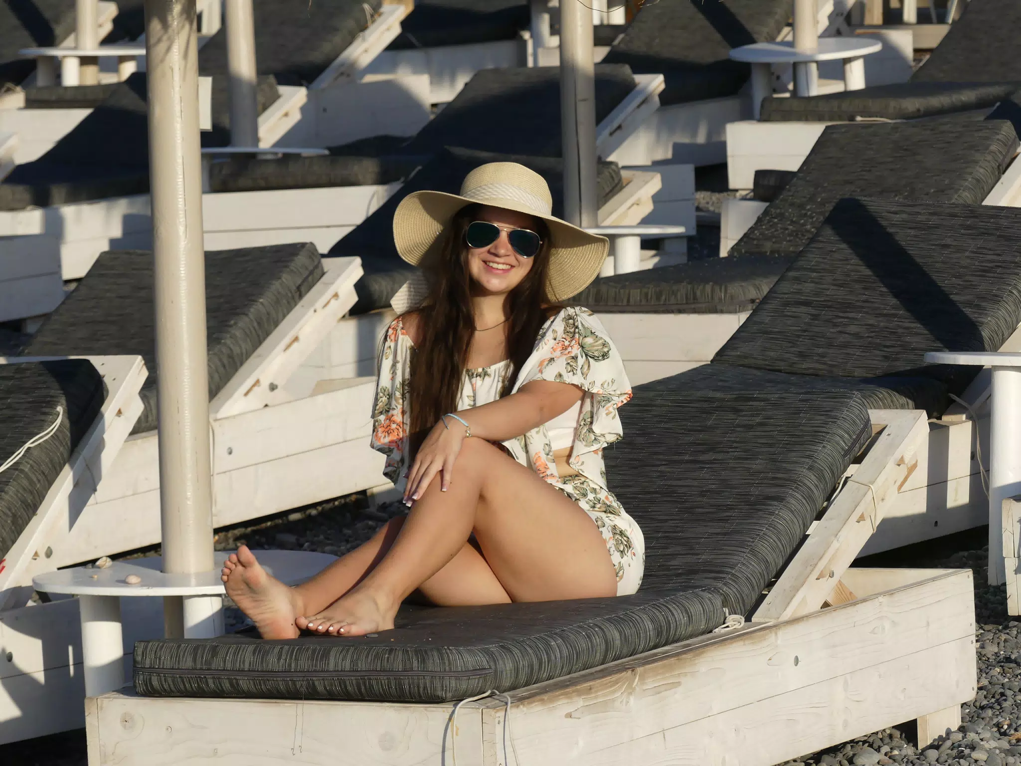 Emily Barefoot on Kamari Beach on Santorini