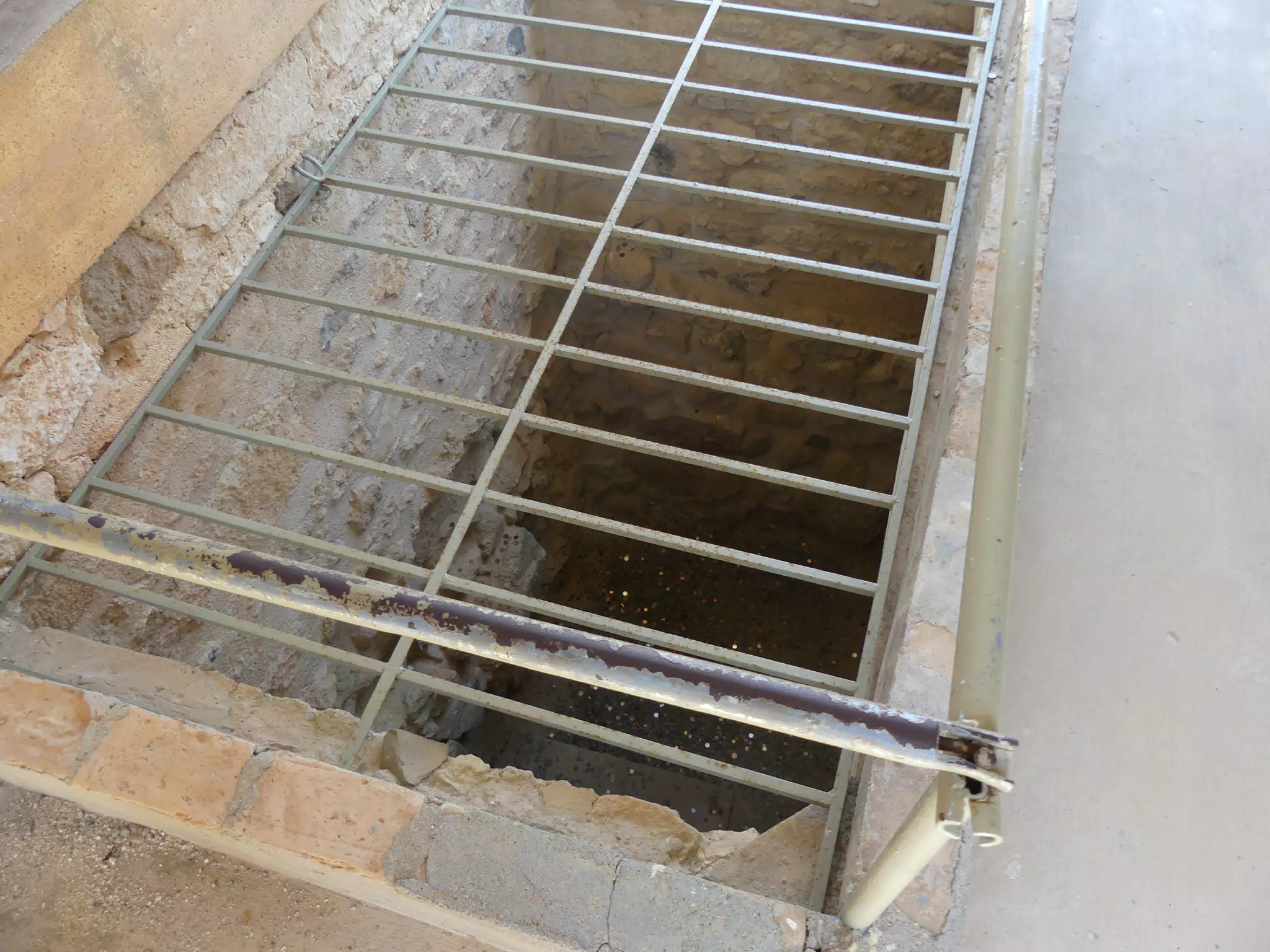 Grating at the Ruins of Knossos