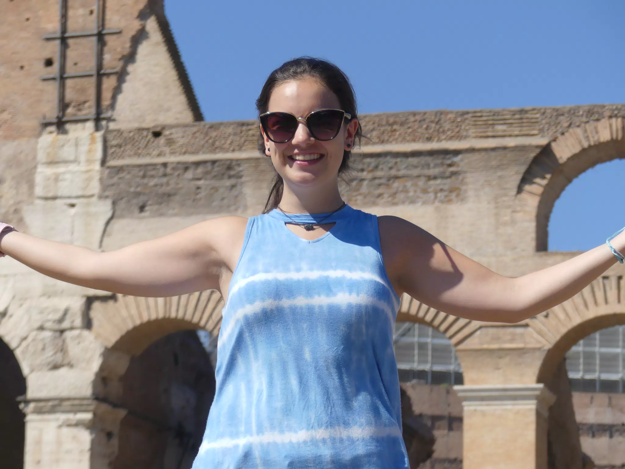 Brunette at Colosseum