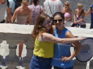 Girls on the Spanish Steps