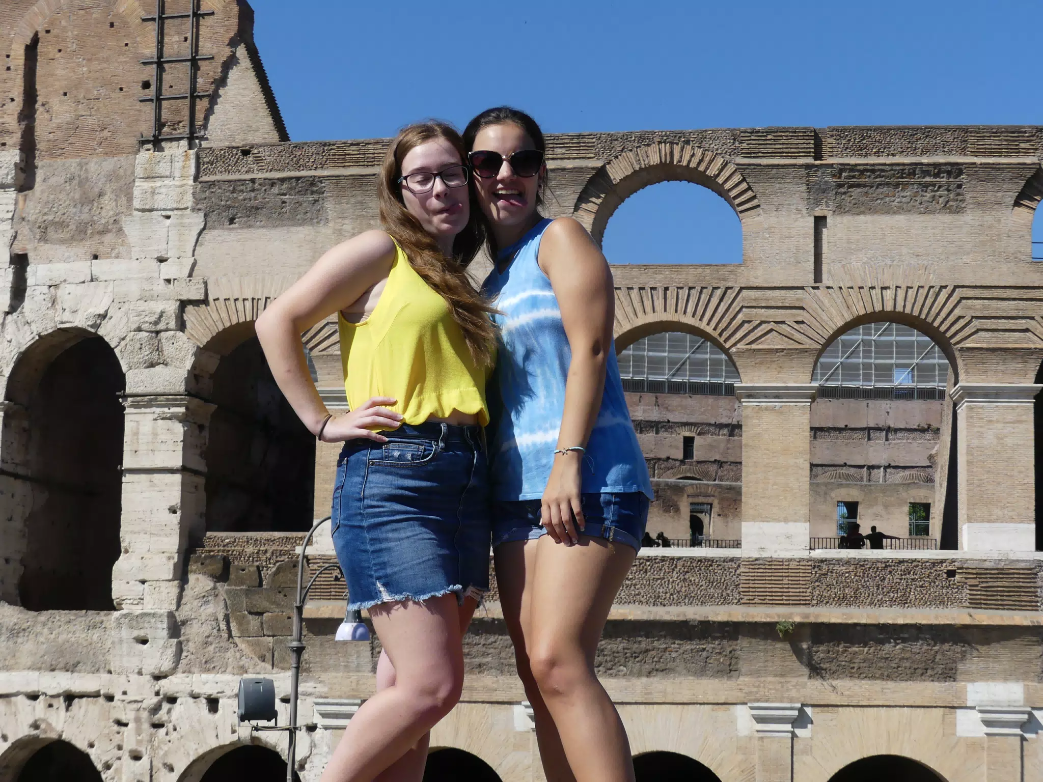 Goofy Teen Sisters Sticky Their Tongues Out in Rome