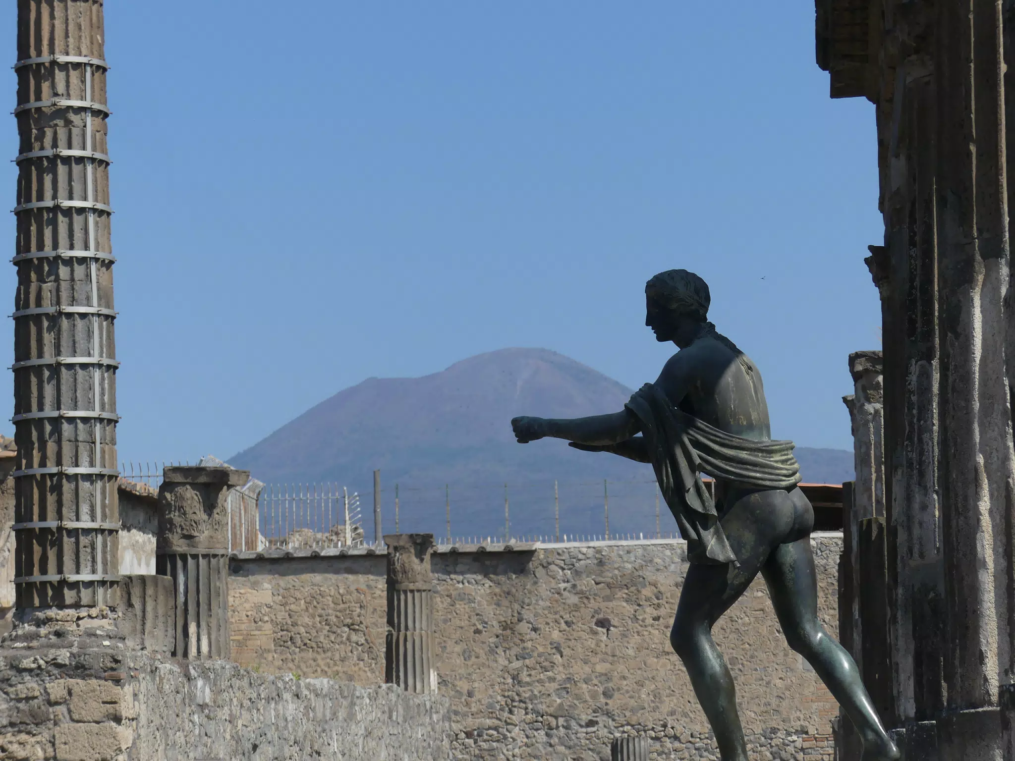 Statue in Pompeii