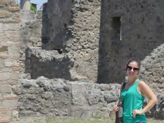 Emily in Pompeii