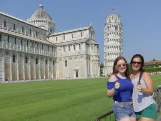 Grice Sisters Thumbs Up in Pisa