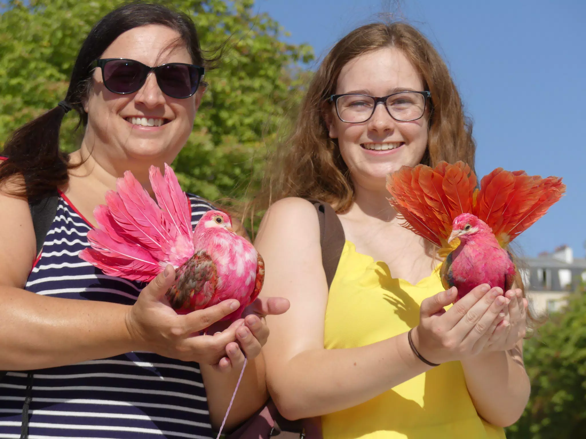 Dominica & Madeline with Birds in Paris Park