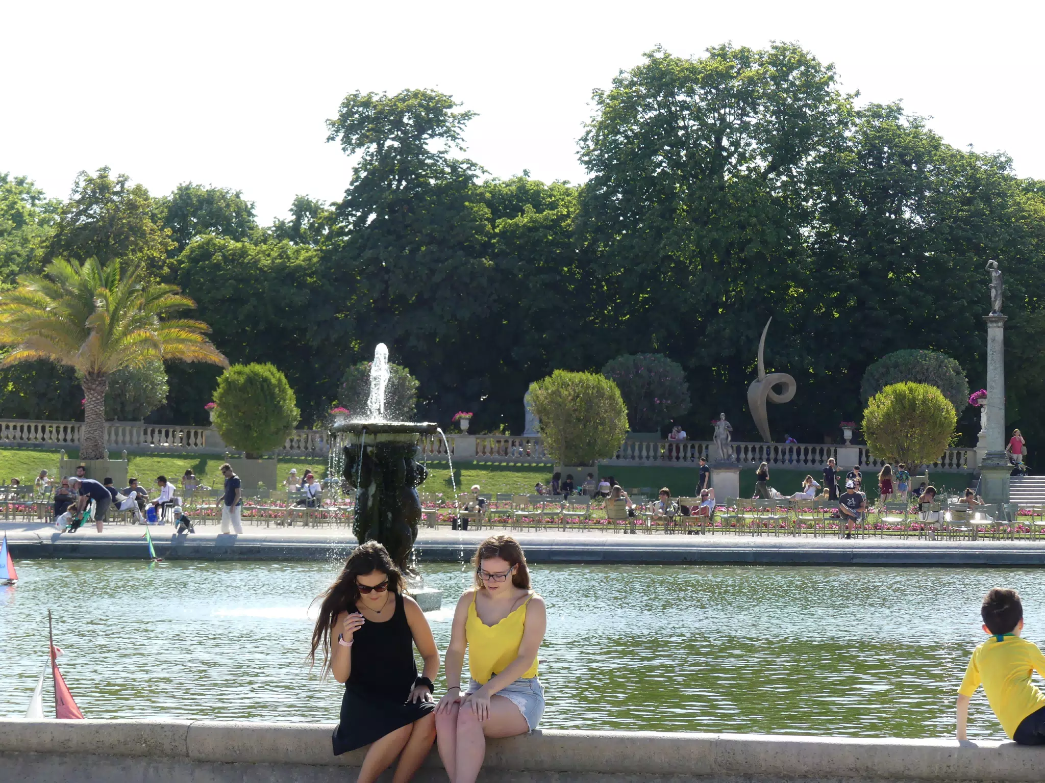 Girls on Fountain in Paris