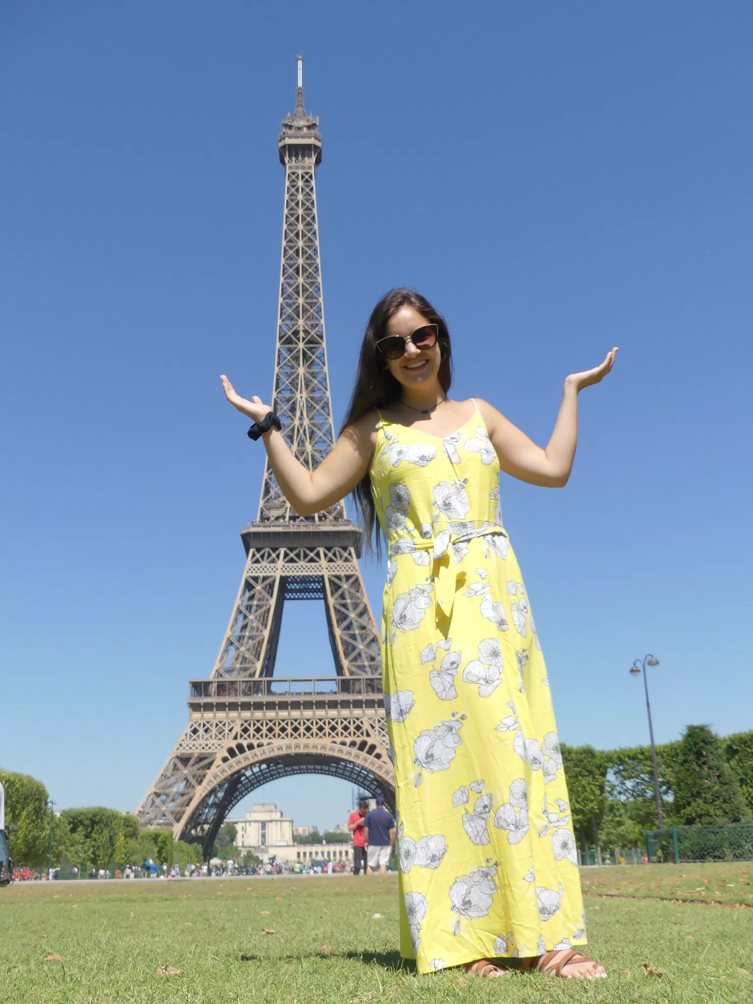 Emily Modeling at the Eiffle Tower