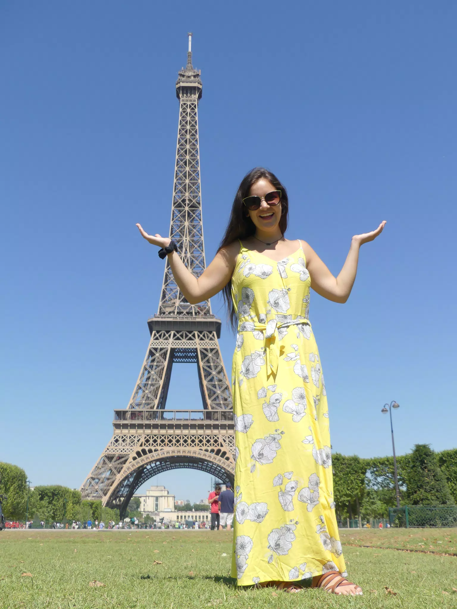 Teen Girl, Yellow Dress, Eiffle Tower, Paris France