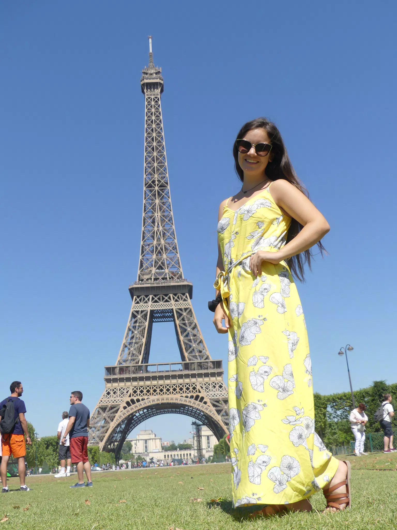 Brunette in Yellow Dress in Park in Paris
