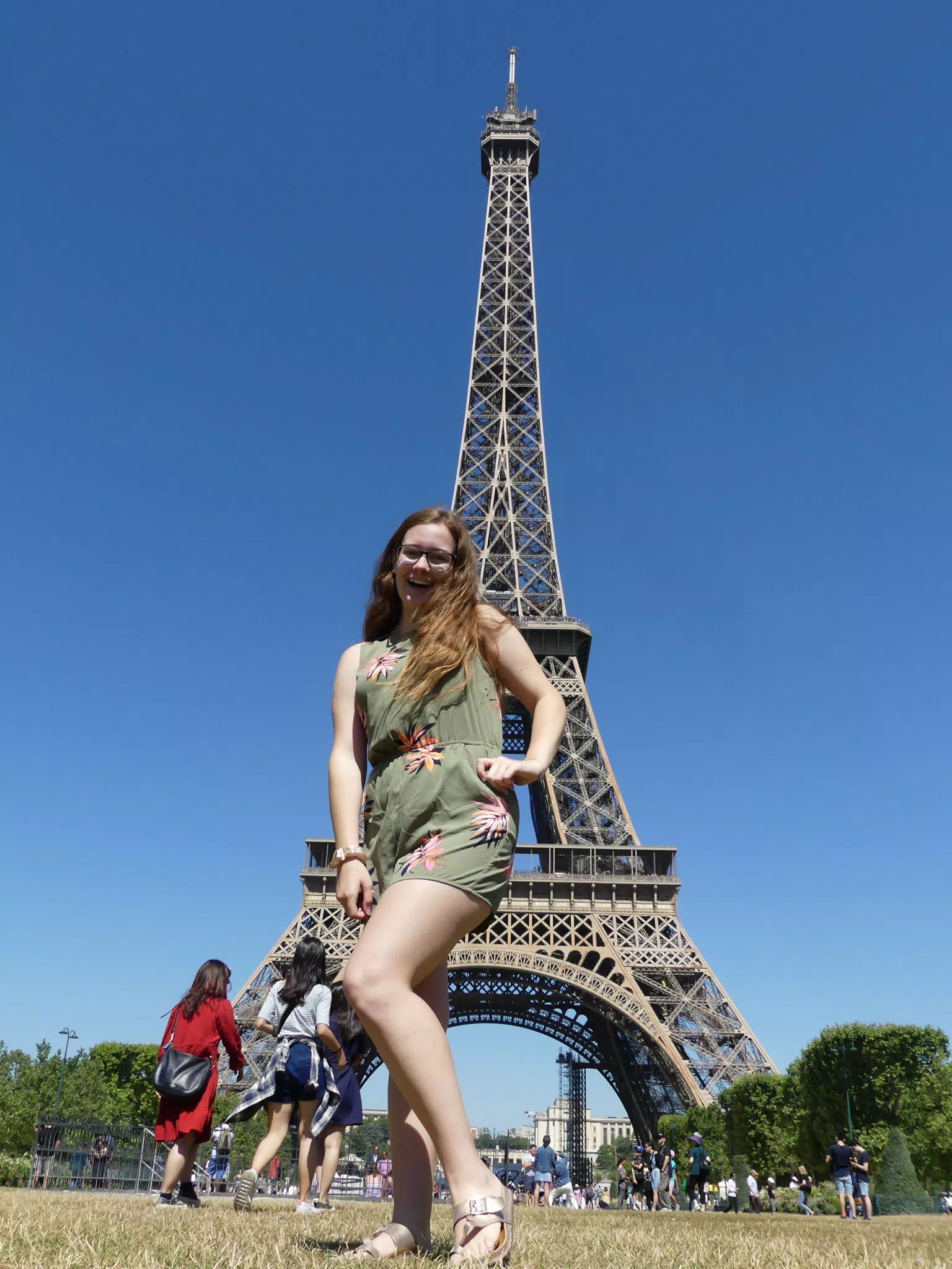 Madeline Modeling at the Eiffel Tower