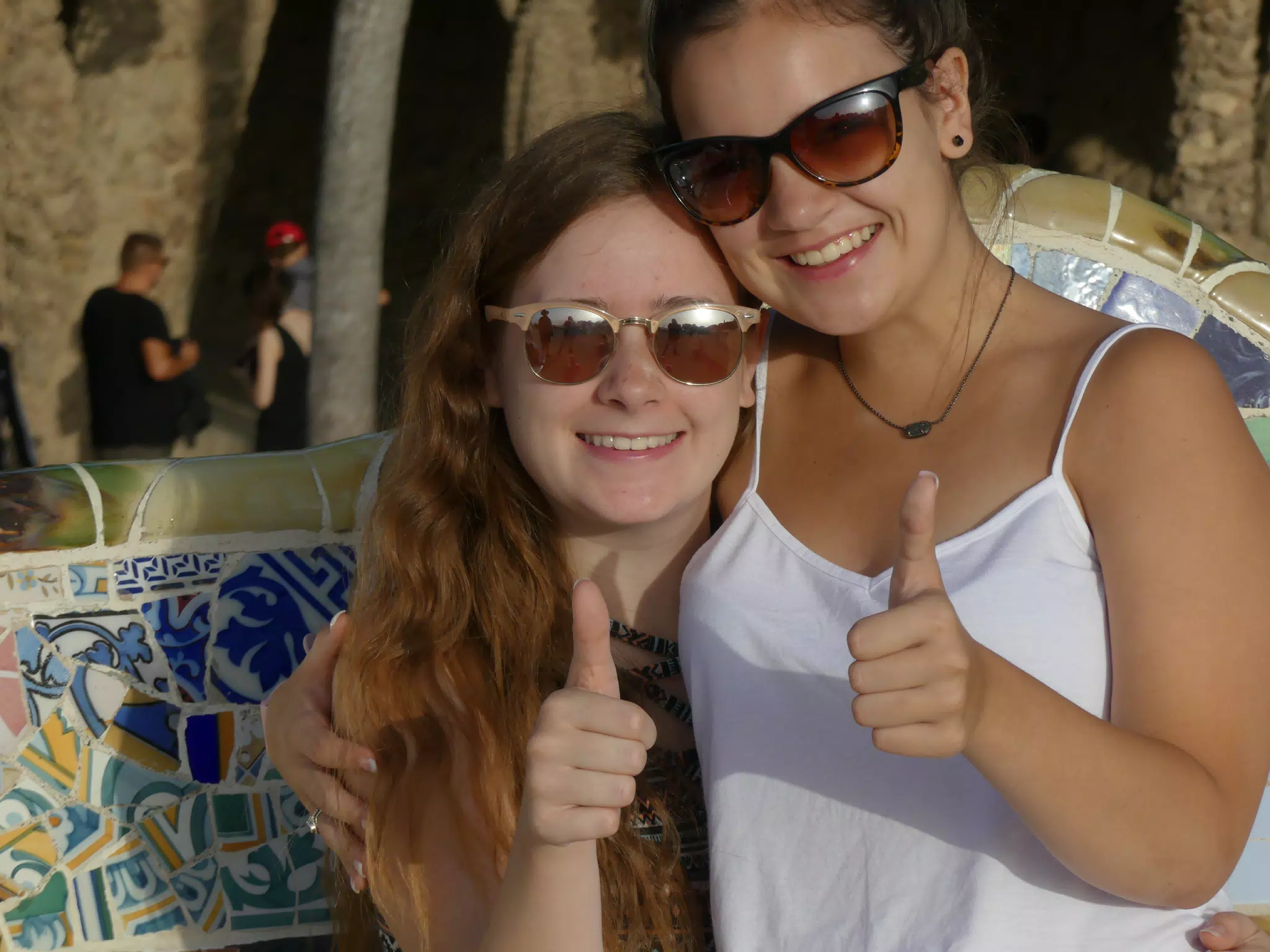 Grice Sisters Thumbs Up in Barcelona