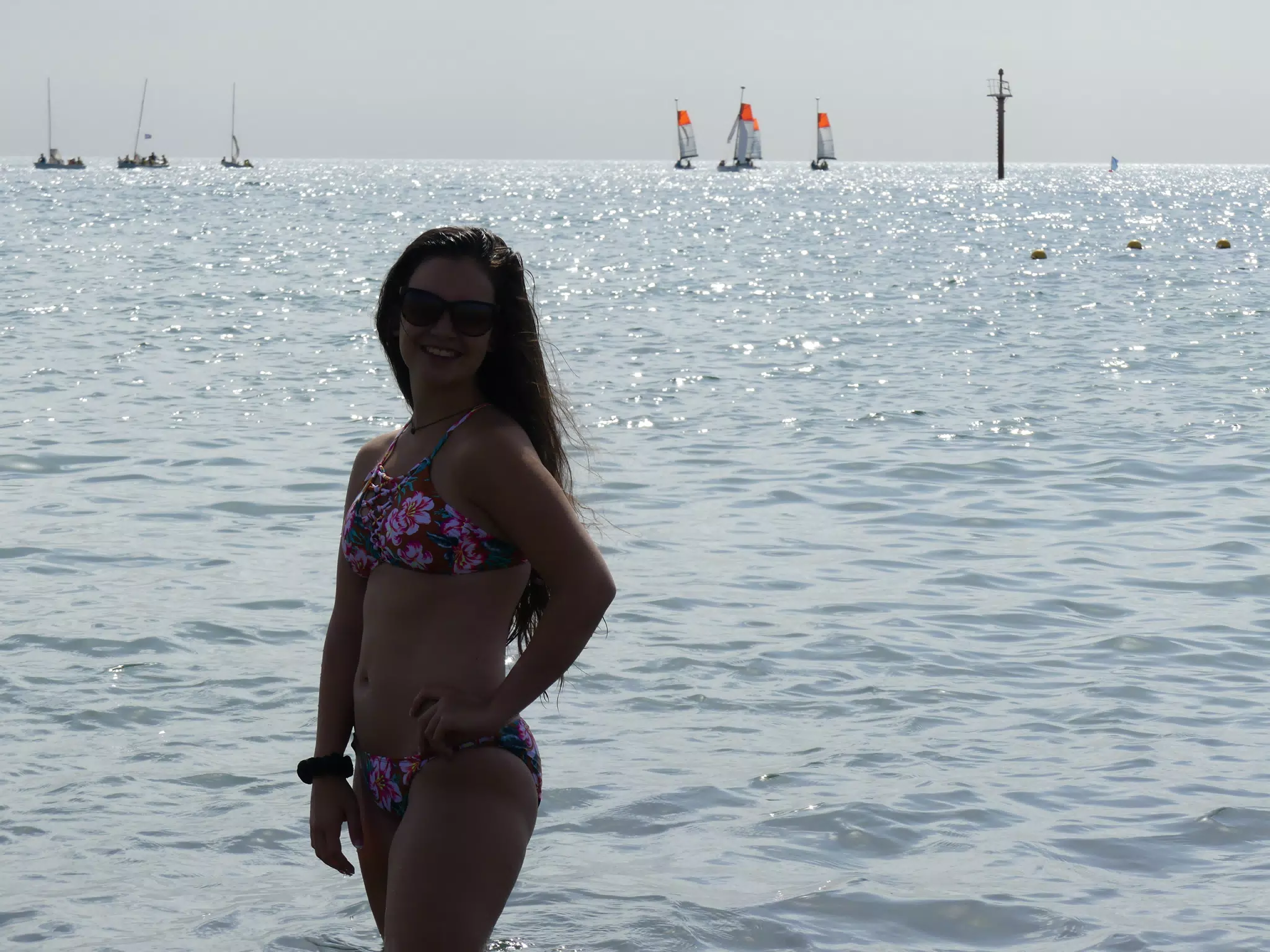Modeling Shoot in the Sea